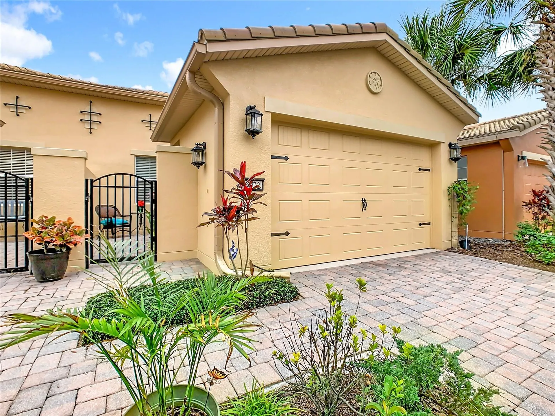 2472 Palm Tree Drive Kissimmee FL 34759