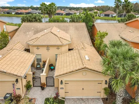 2472 Palm Tree Drive Kissimmee FL 34759