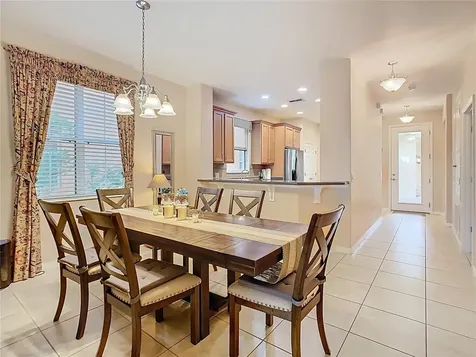 2472 Palm Tree Drive Kissimmee FL 34759