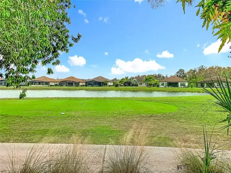 2472 Palm Tree Drive Kissimmee FL 34759
