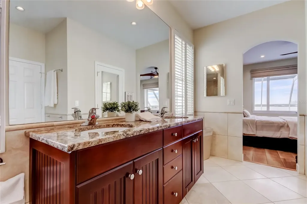 218 Sand Key Estates Drive Clearwater FL 33767