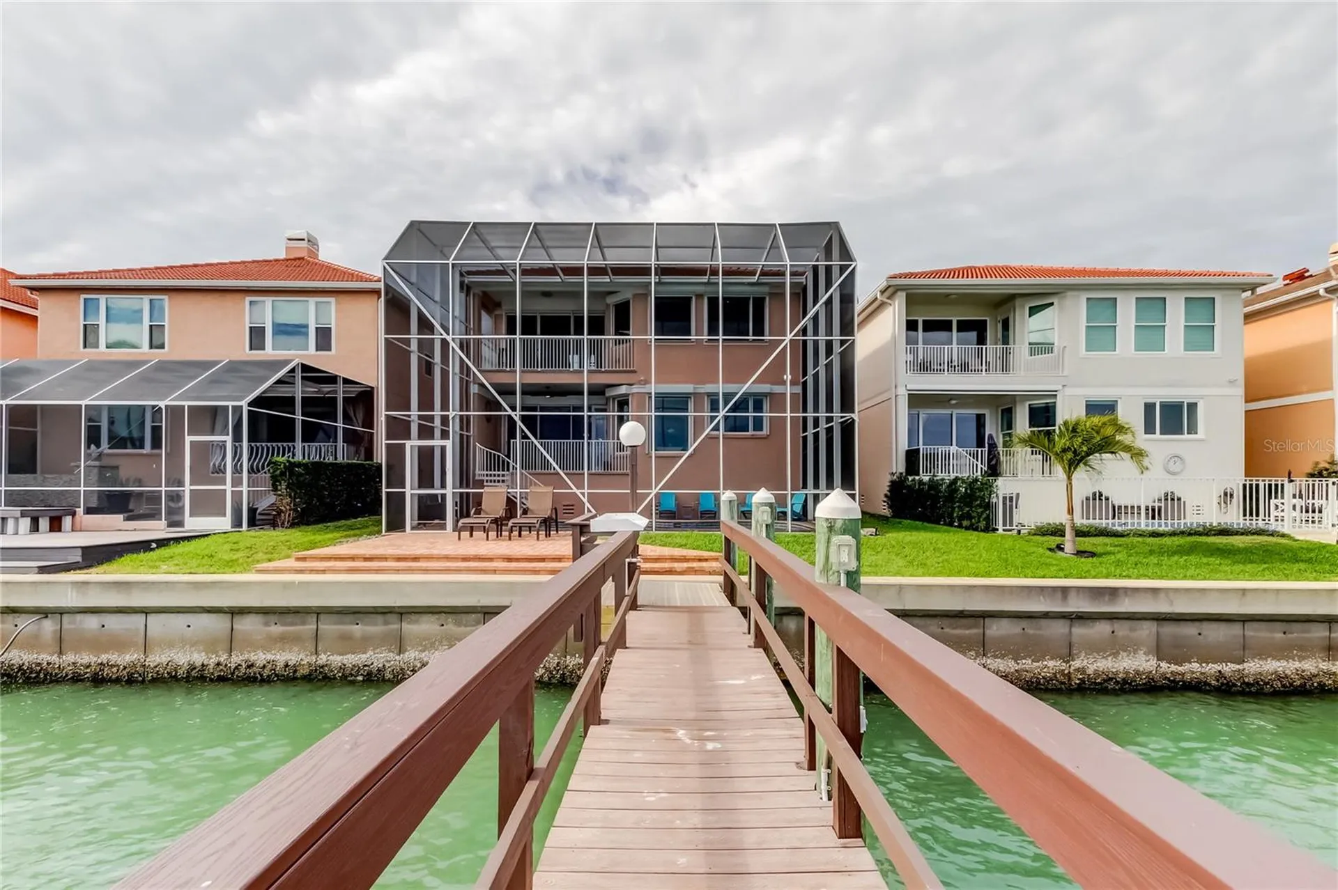 218 Sand Key Estates Drive Clearwater FL 33767