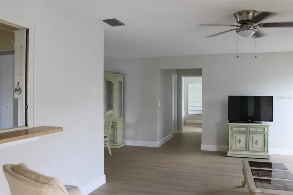 9242 36th Street N Pinellas Park FL 33782