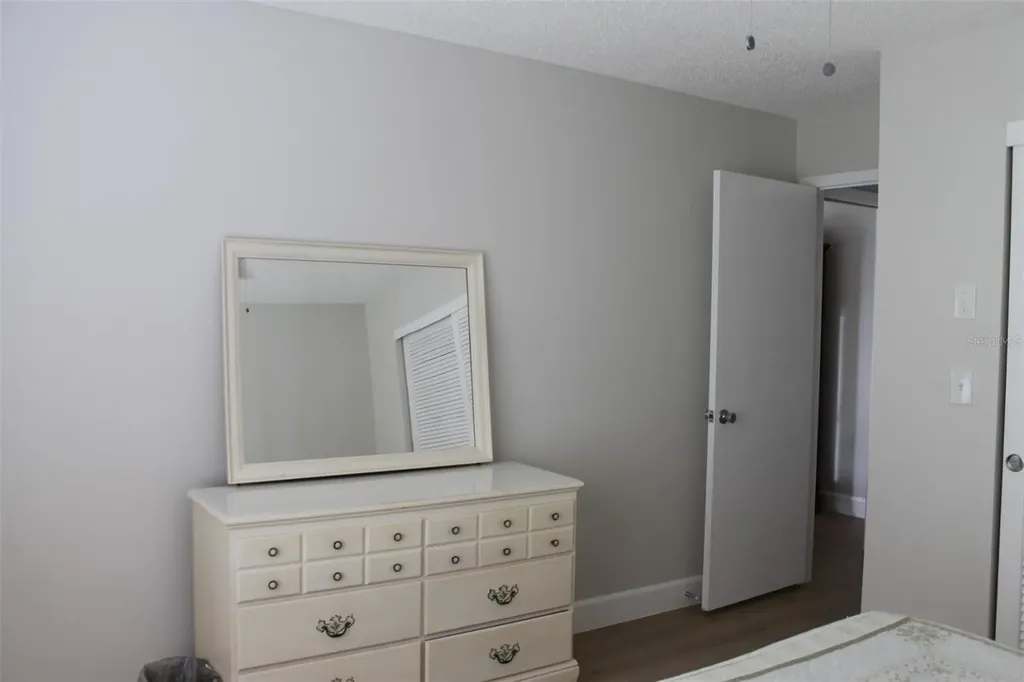 9242 36th Street N Pinellas Park FL 33782