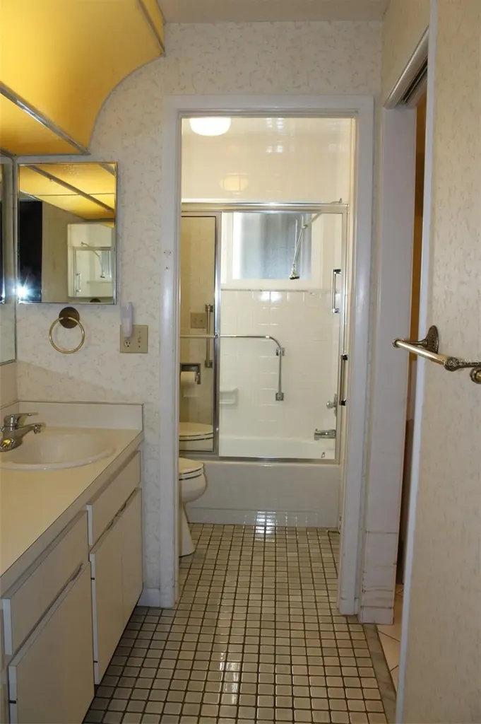 9242 36th Street N Pinellas Park FL 33782