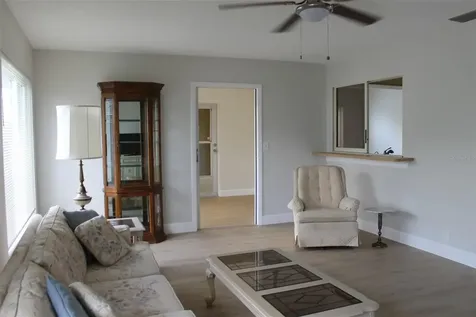 9242 36th Street N Pinellas Park FL 33782