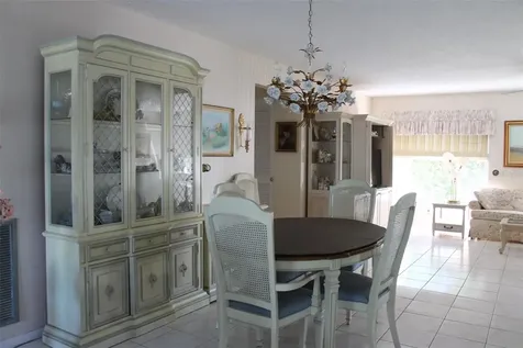 9242 36th Street N Pinellas Park FL 33782