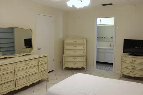 9242 36th Street N Pinellas Park FL 33782