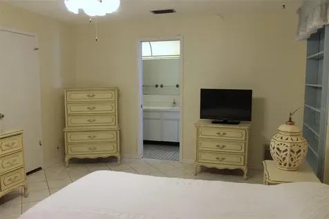 9242 36th Street N Pinellas Park FL 33782