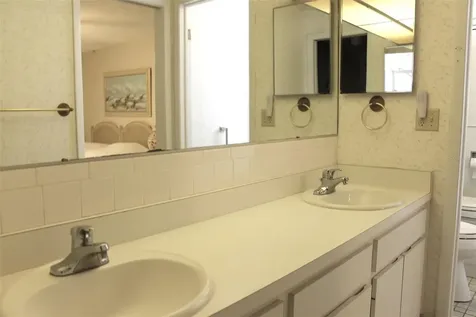 9242 36th Street N Pinellas Park FL 33782