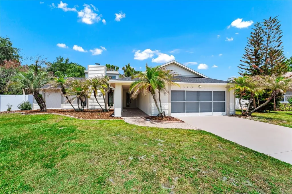 1710 Woodside Court Kissimmee FL 34744