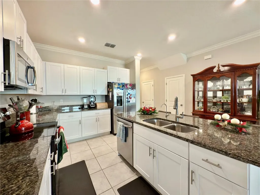 8057 Rolling Shell Trail Wesley Chapel FL 33545