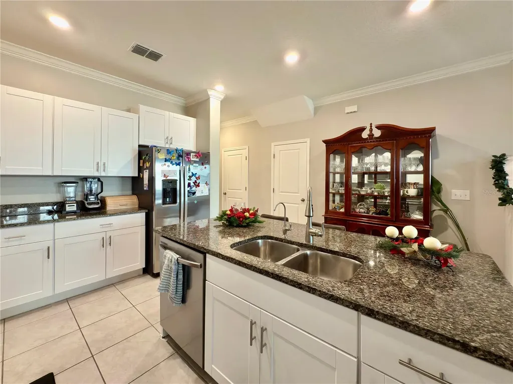 8057 Rolling Shell Trail Wesley Chapel FL 33545