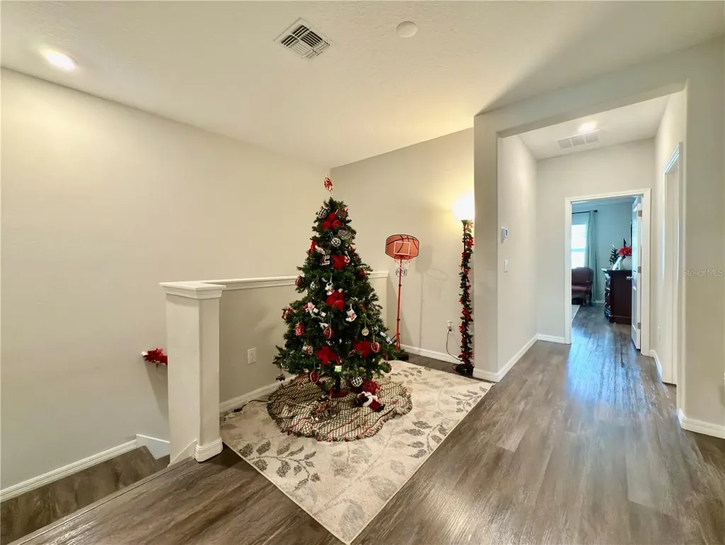8057 Rolling Shell Trail Wesley Chapel FL 33545