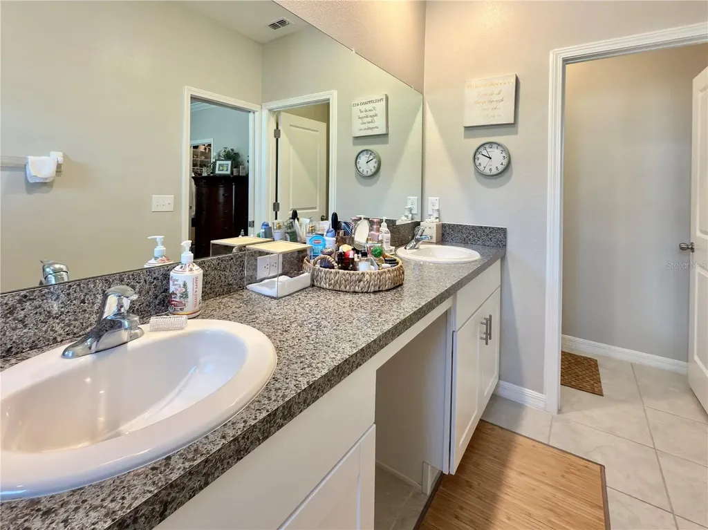 8057 Rolling Shell Trail Wesley Chapel FL 33545