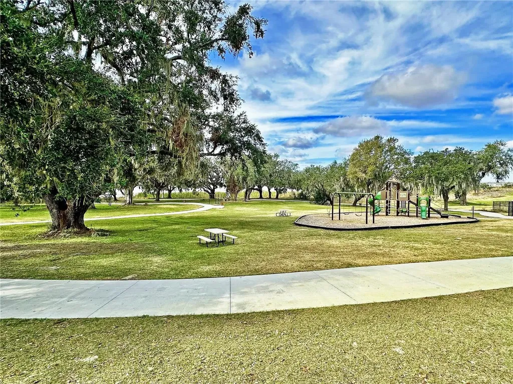 8057 Rolling Shell Trail Wesley Chapel FL 33545