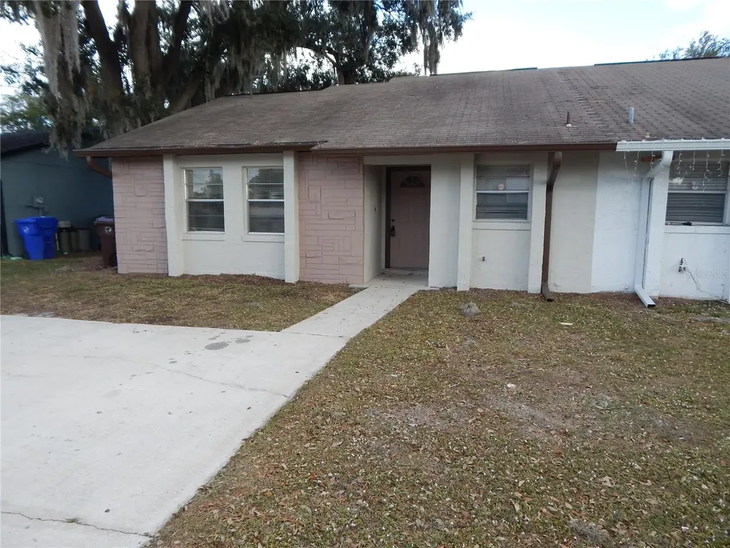 2505 Coral Avenue Kissimmee FL 34741