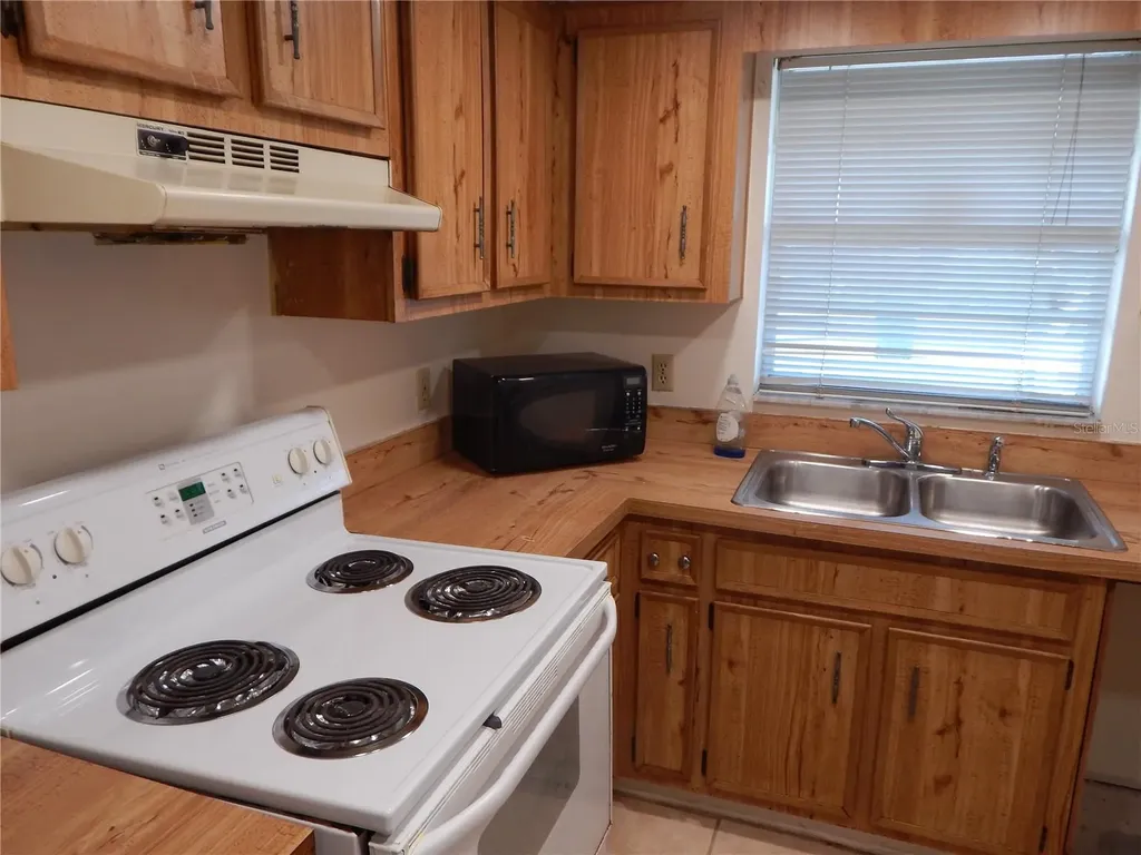 2505 Coral Avenue Kissimmee FL 34741