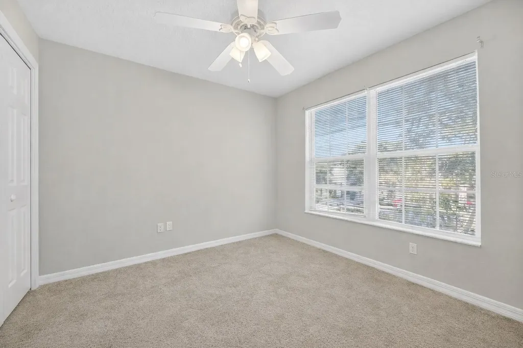 7520 Dragon Fly Loop Gibsonton FL 33534