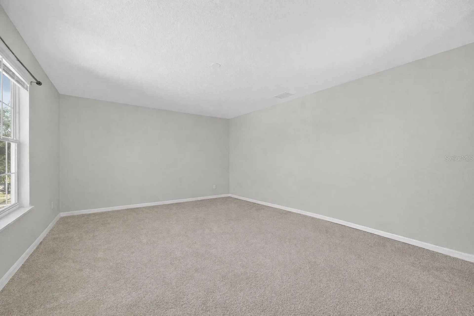 7520 Dragon Fly Loop Gibsonton FL 33534