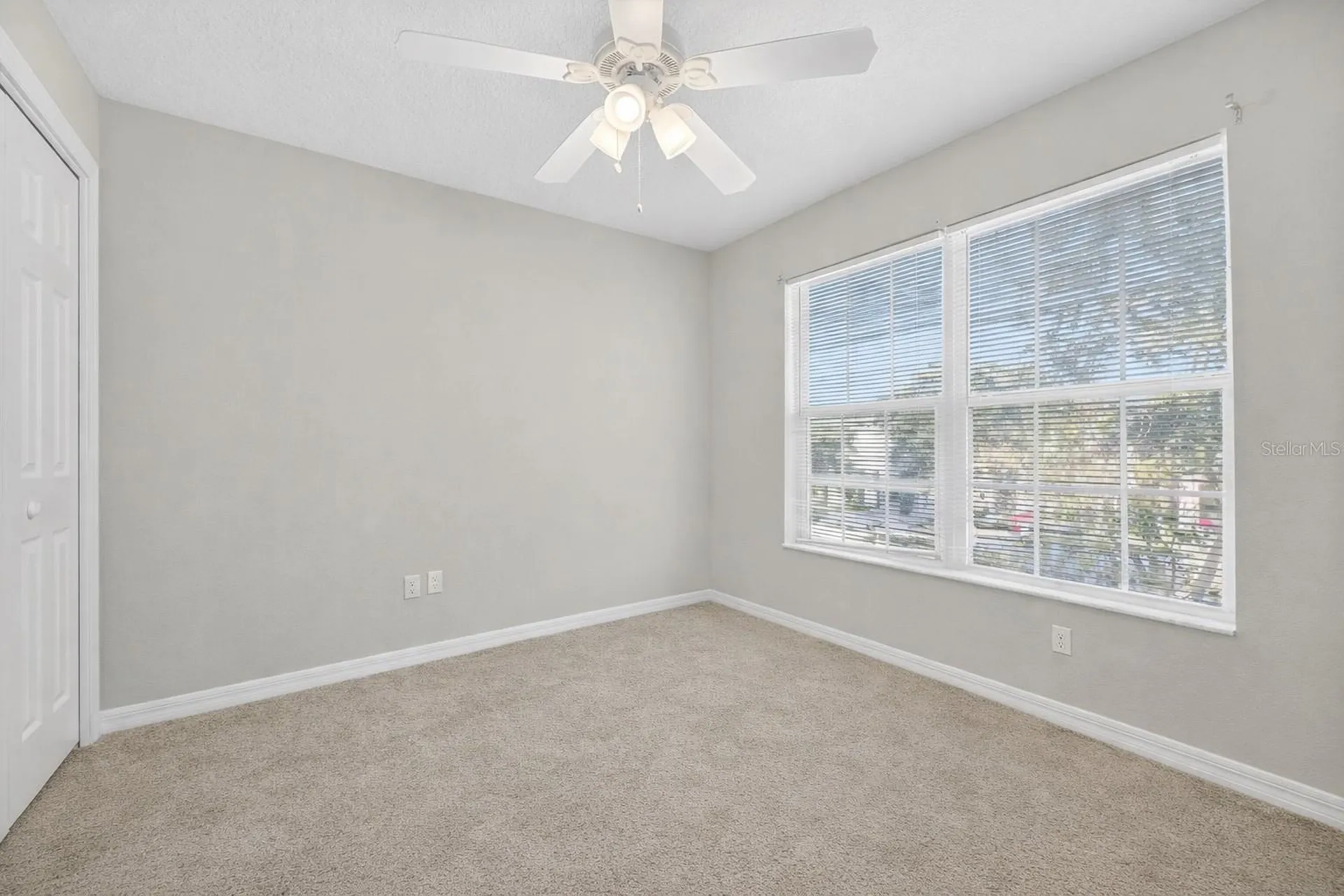 7520 Dragon Fly Loop Gibsonton FL 33534
