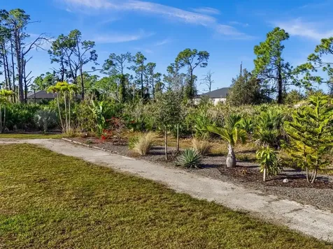 8221 Agate Street Port Charlotte FL 33981