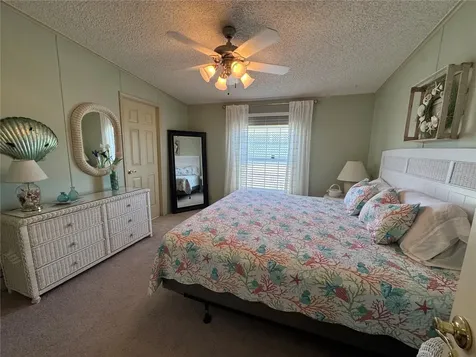 6394 Lolly Bay Loop NE Winter Haven FL 33881