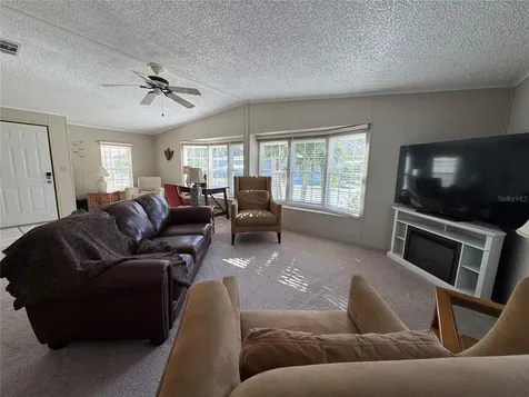 6394 Lolly Bay Loop NE Winter Haven FL 33881