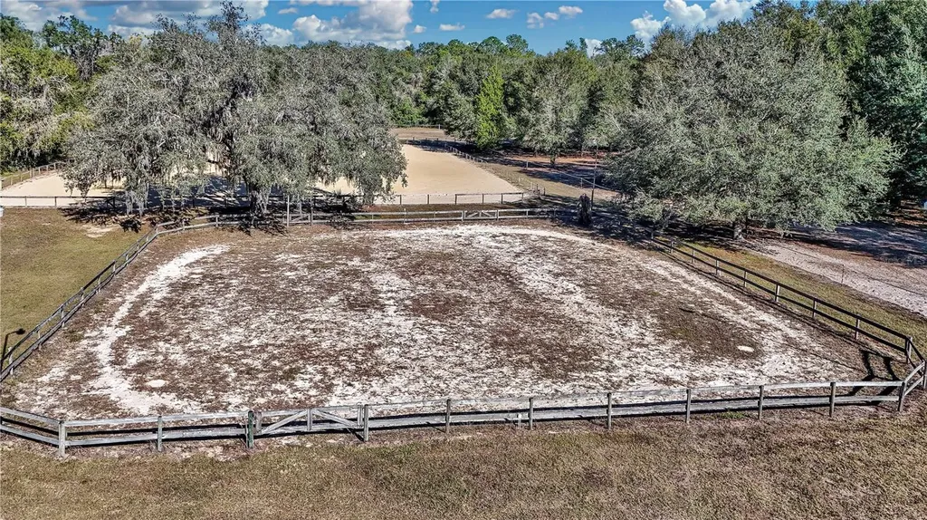 11375 N Circle M Avenue Dunnellon FL 34433