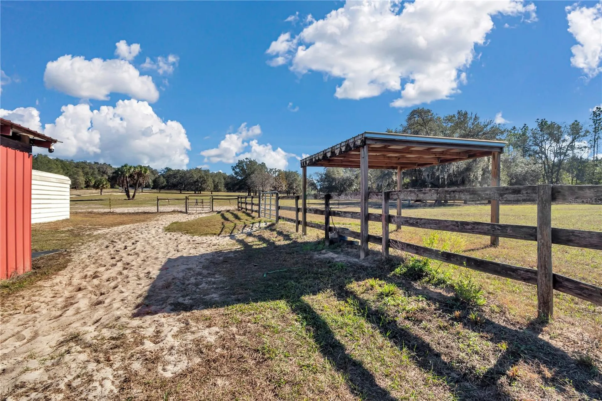 11375 N Circle M Avenue Dunnellon FL 34433