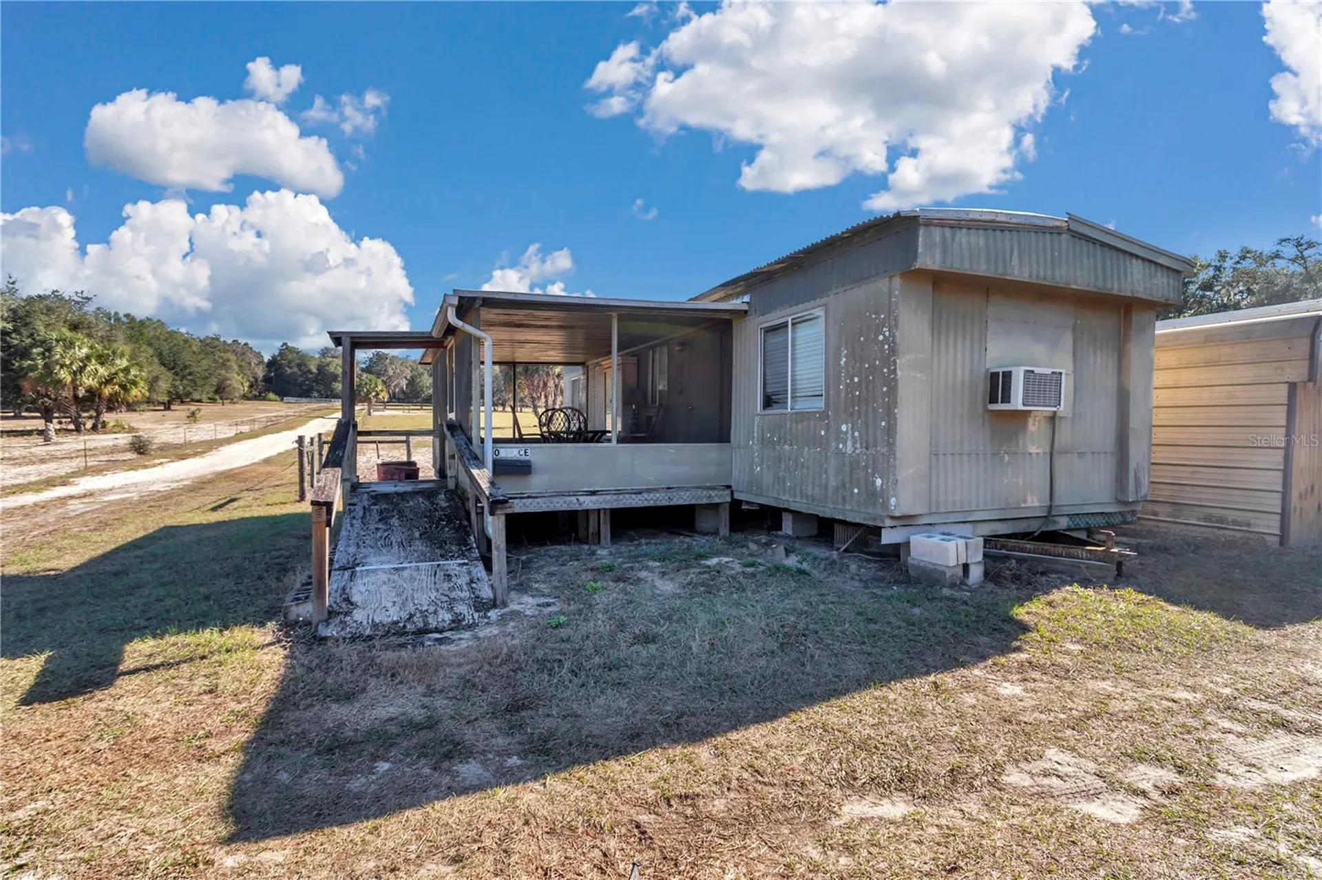 11375 N Circle M Avenue Dunnellon FL 34433