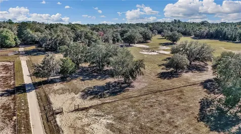 11375 N Circle M Avenue Dunnellon FL 34433