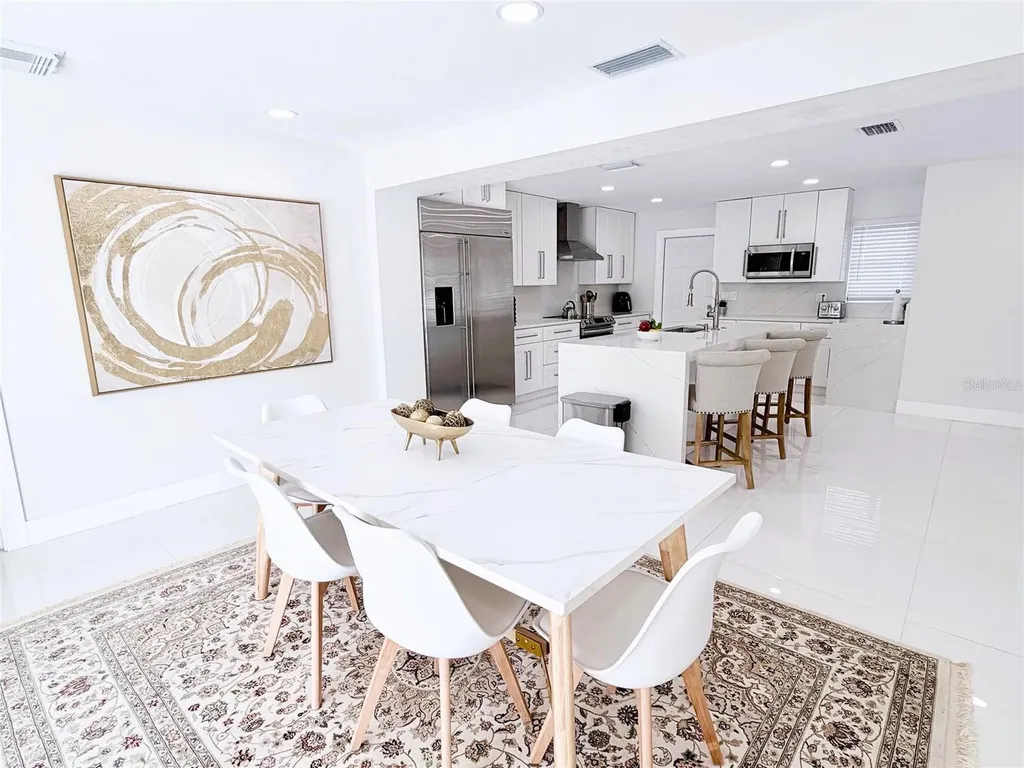 3364 Espanola Drive Sarasota FL 34239