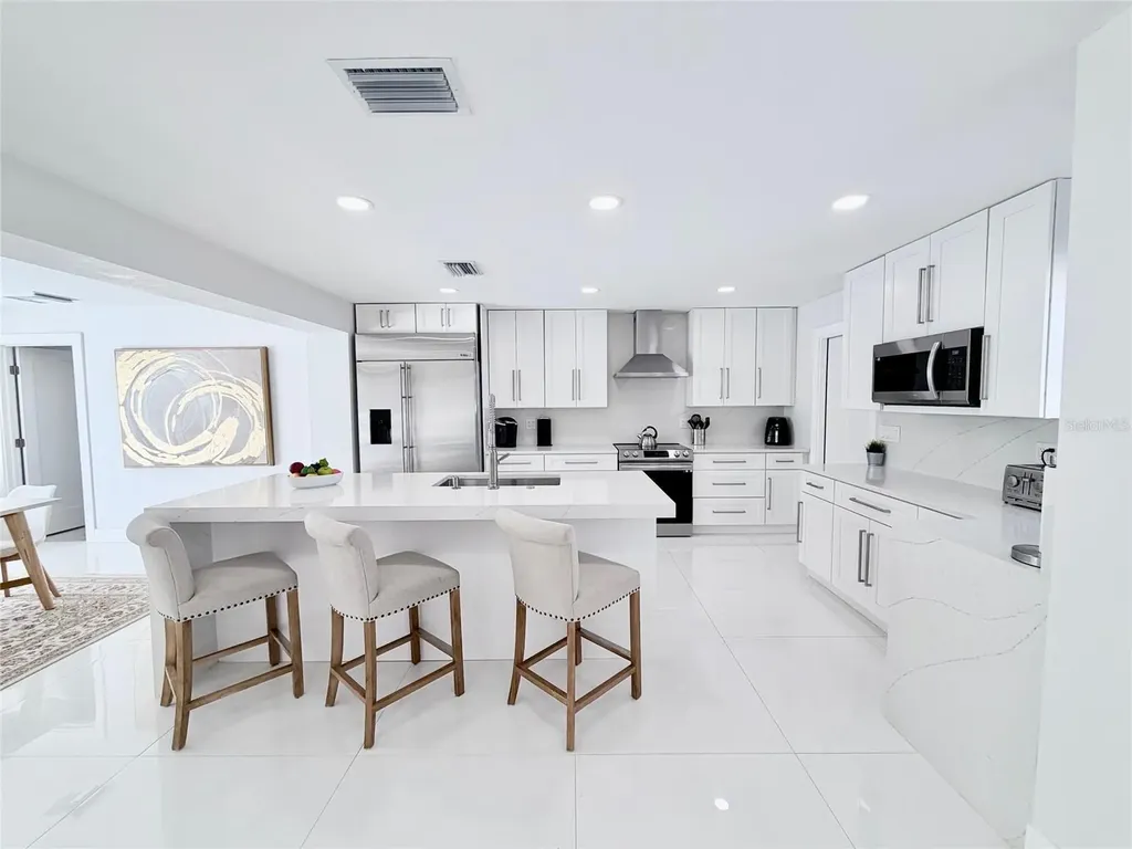3364 Espanola Drive Sarasota FL 34239