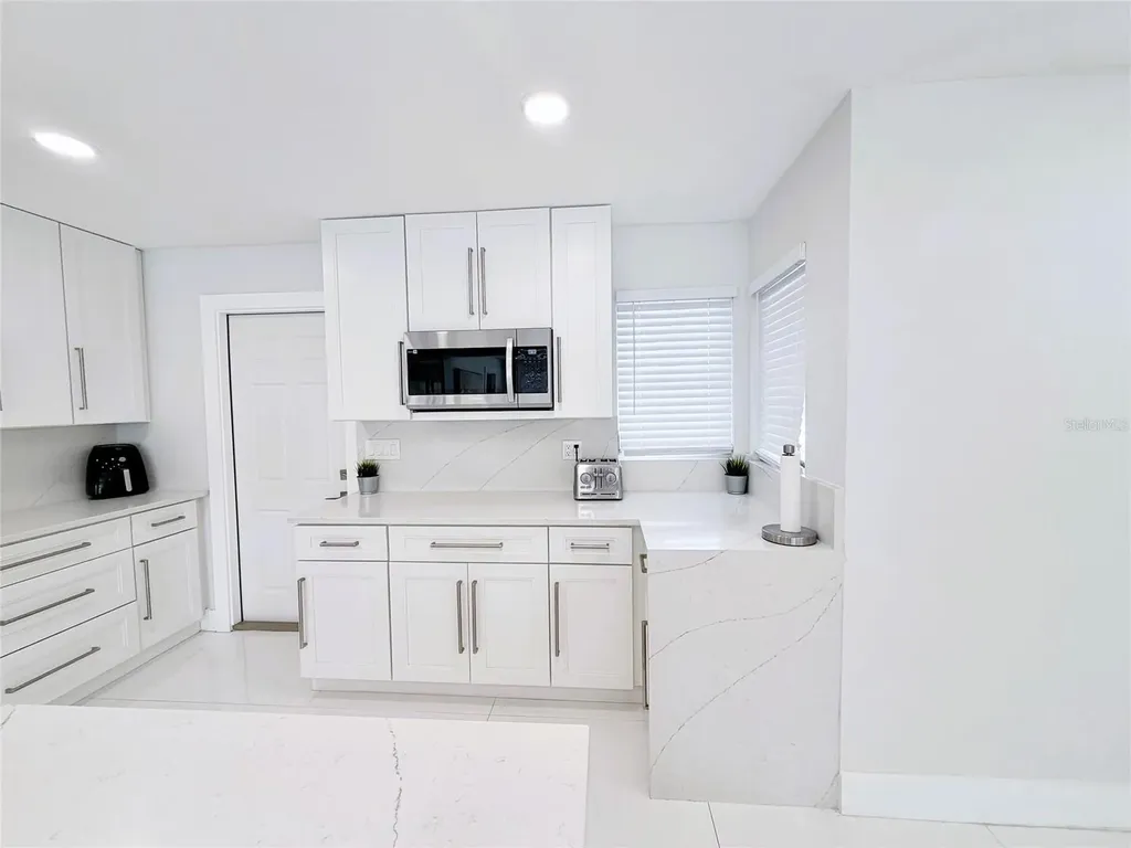 3364 Espanola Drive Sarasota FL 34239