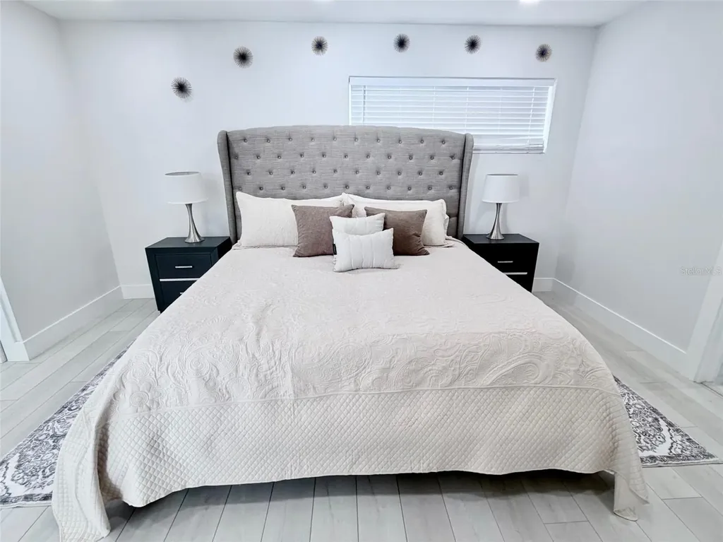 3364 Espanola Drive Sarasota FL 34239