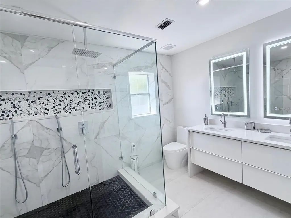 3364 Espanola Drive Sarasota FL 34239