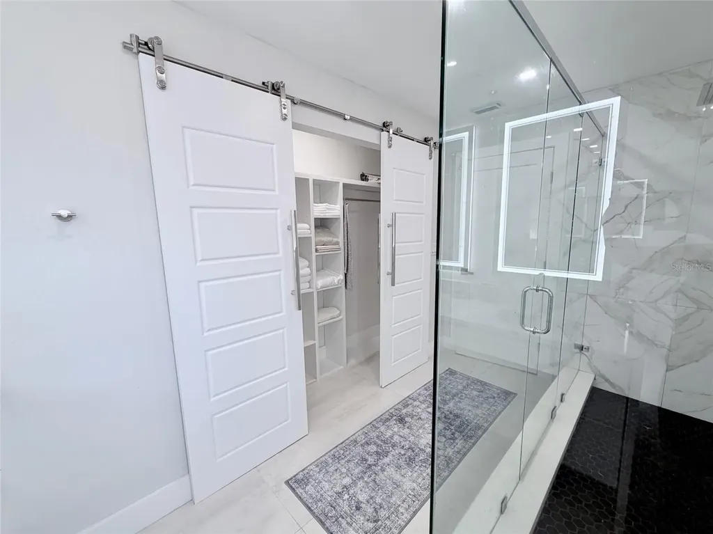 3364 Espanola Drive Sarasota FL 34239