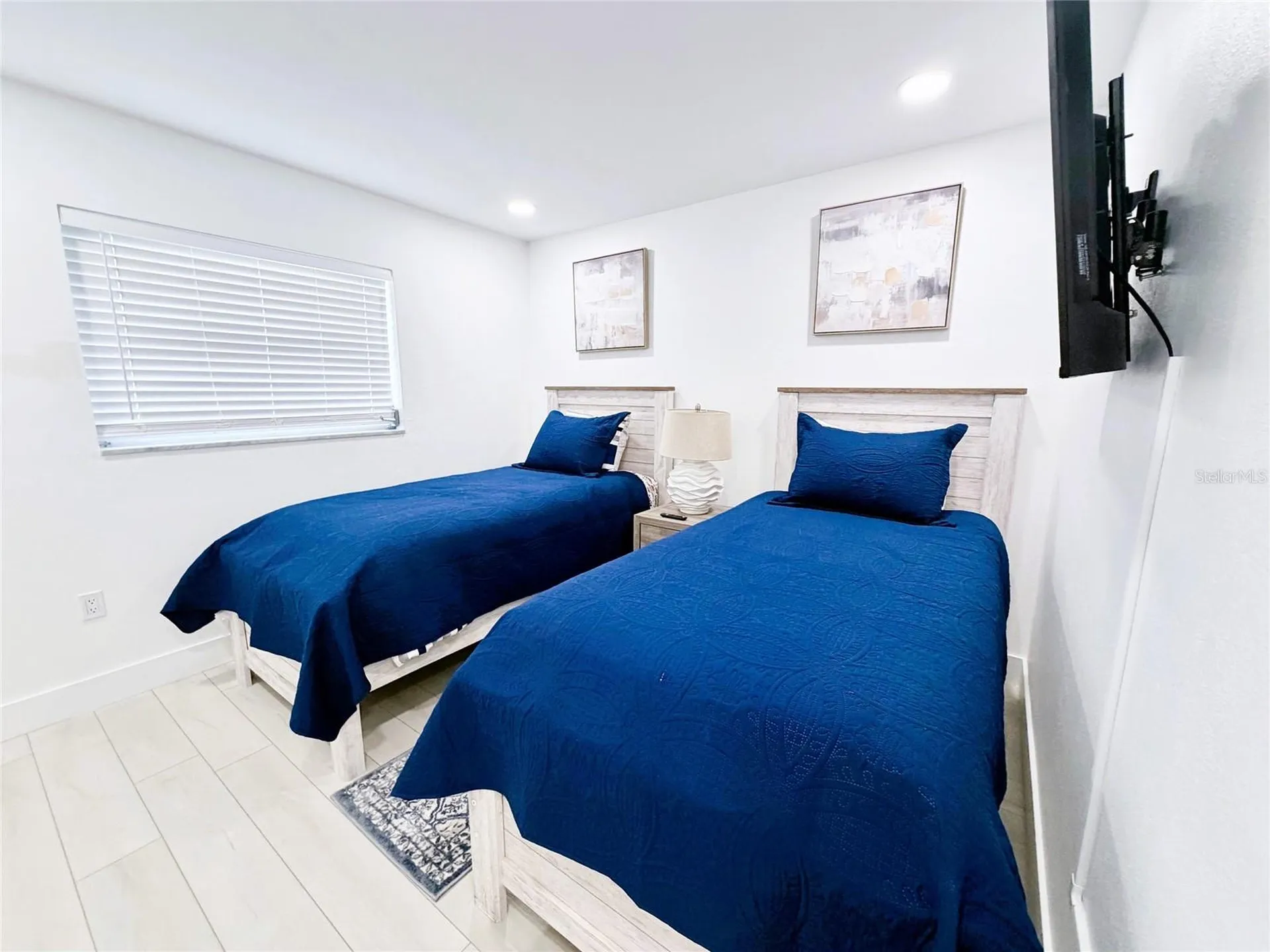 3364 Espanola Drive Sarasota FL 34239