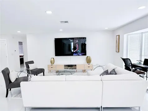 3364 Espanola Drive Sarasota FL 34239