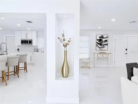 3364 Espanola Drive Sarasota FL 34239