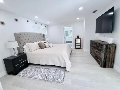 3364 Espanola Drive Sarasota FL 34239