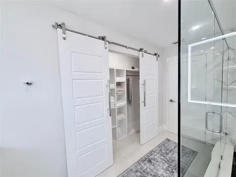 3364 Espanola Drive Sarasota FL 34239