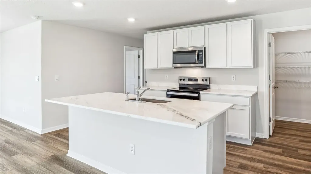 8825 Clear View Street Parrish FL 34219