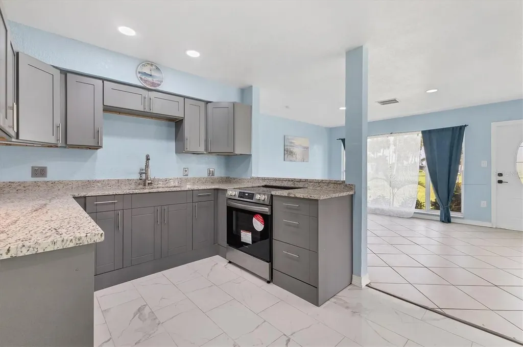 156 Myakka Drive Venice FL 34293