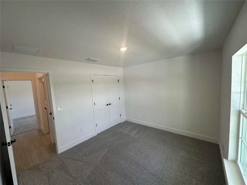 12547 NE 48th Terrace Oxford FL 34484