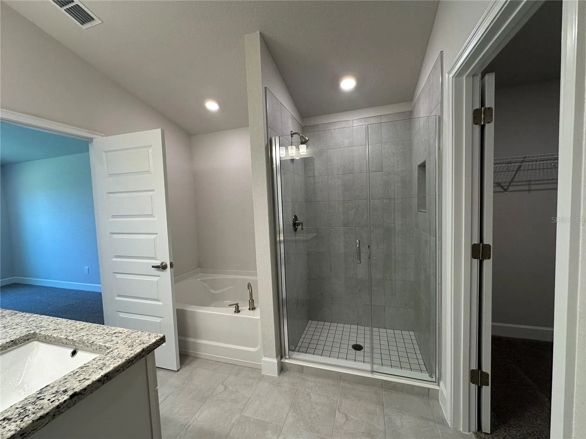 12547 NE 48th Terrace Oxford FL 34484