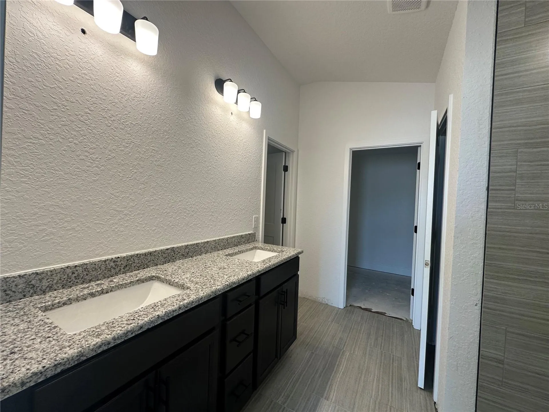 12547 NE 48th Terrace Oxford FL 34484