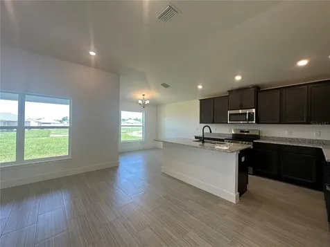 12547 NE 48th Terrace Oxford FL 34484