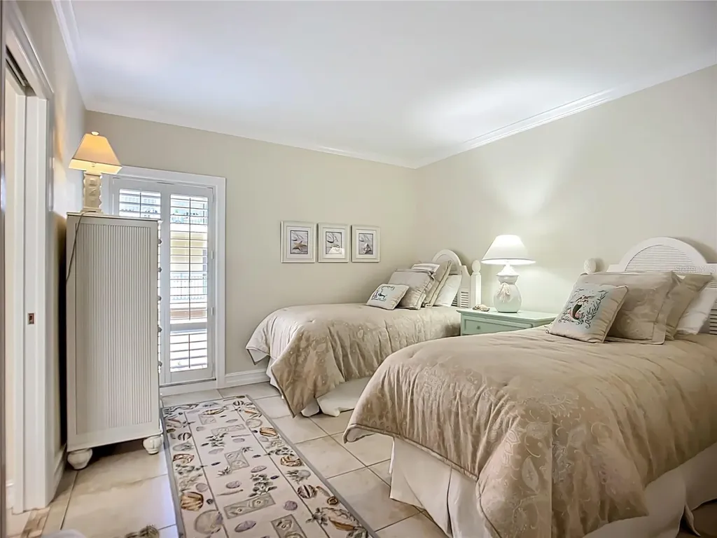 6006 Gulf Drive Holmes Beach FL 34217